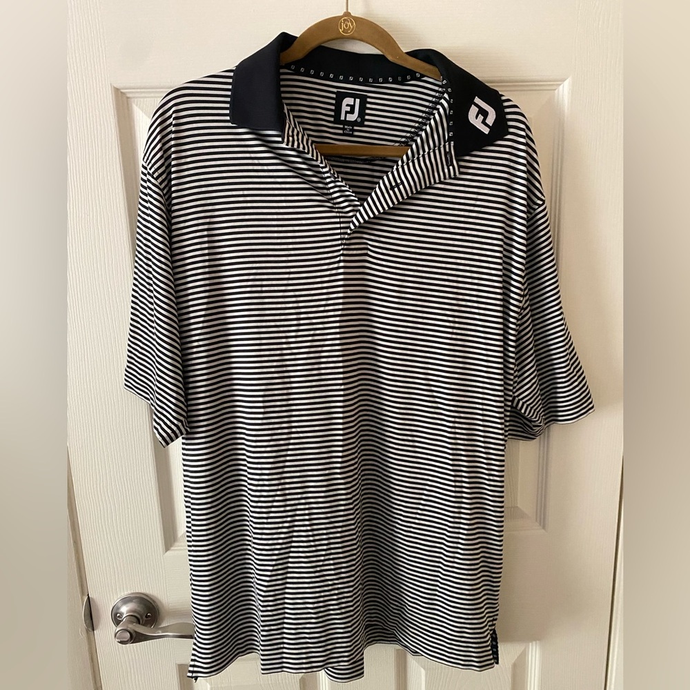 FootJoy golf shirts | size M